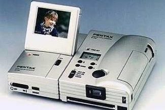 Pentax Ei-C90 (Image via gofour3/Pentax Forums)