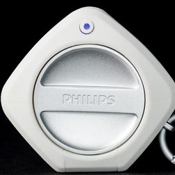 Philips Shoqbox review front closeup