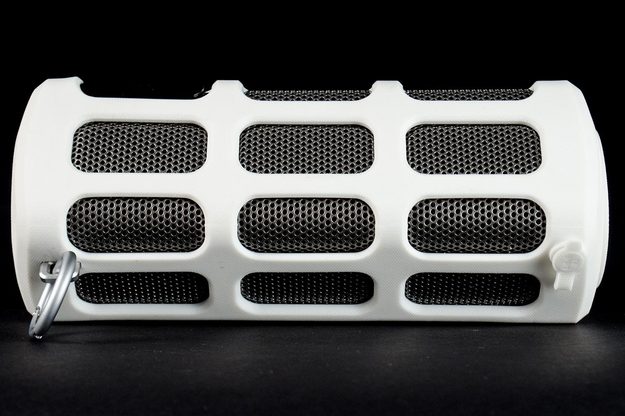 Philips Shoqbox review left side