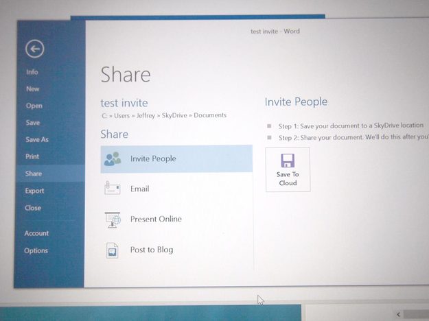 SkyDrive Windows 81_Word sharing