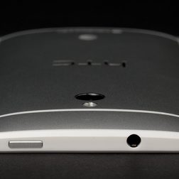 htc to launch one max october 15 16 and 18 mini top