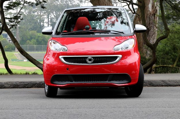 2013 Smart ED front parked closeup