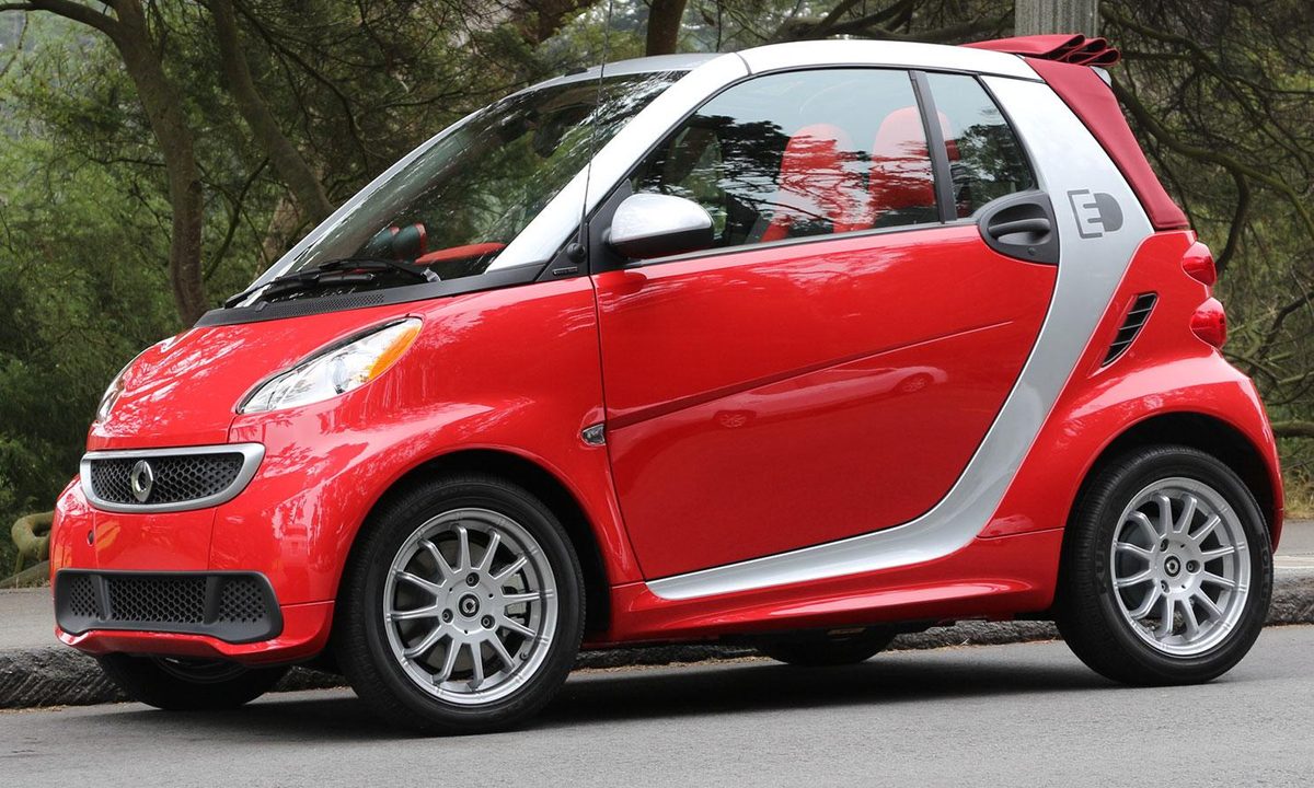 2013 Smart ED left side closeup