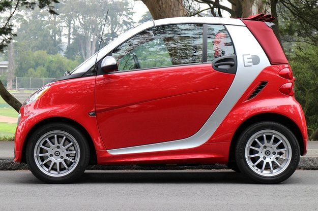 2013 Smart ED left side