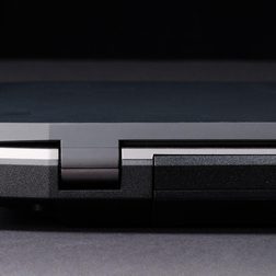AVADirect Clevo W230ST back corner
