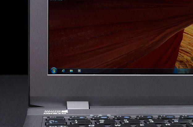 AVADirect Clevo W230ST bottom screen