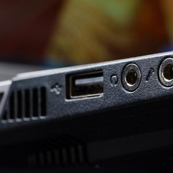 AVADirect Clevo W230ST left side ports