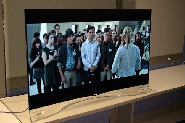 Curved Oled front