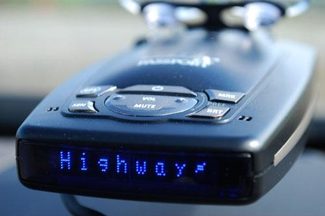 Escort Passport 9500ix mounted highway
