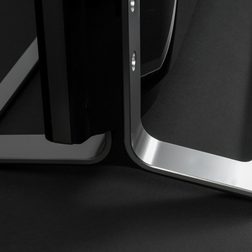LG 65LA9700 4KTV stand side