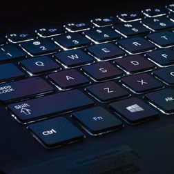 Samsung Series 7 Ultra keyboard macro