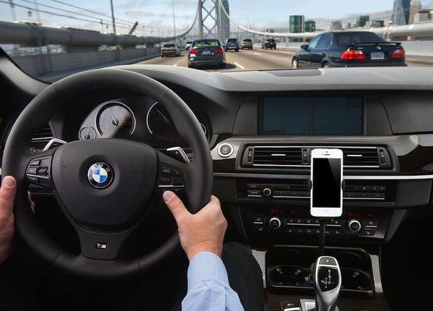 Siri Eyes Free BMW
