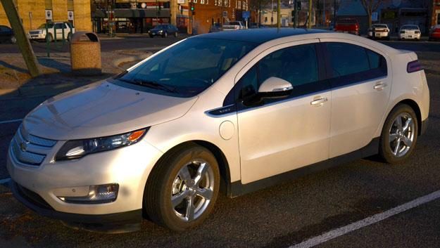 2012 chevy volt review driver side