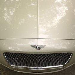 2014 Bentley Continental GTC front top view