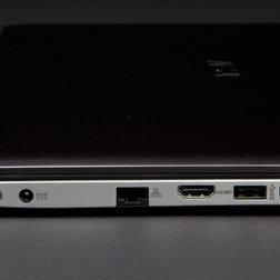 Asus VivoBook V551LB side ports macro