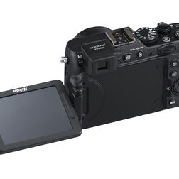 nikon p7800 lcd 3