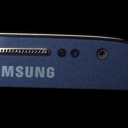 Samsung Ativ S Neo Phone front facing camera