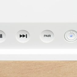 Soundfreaq Sound Spot controls front