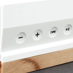 Soundfreaq Sound Spot music controls