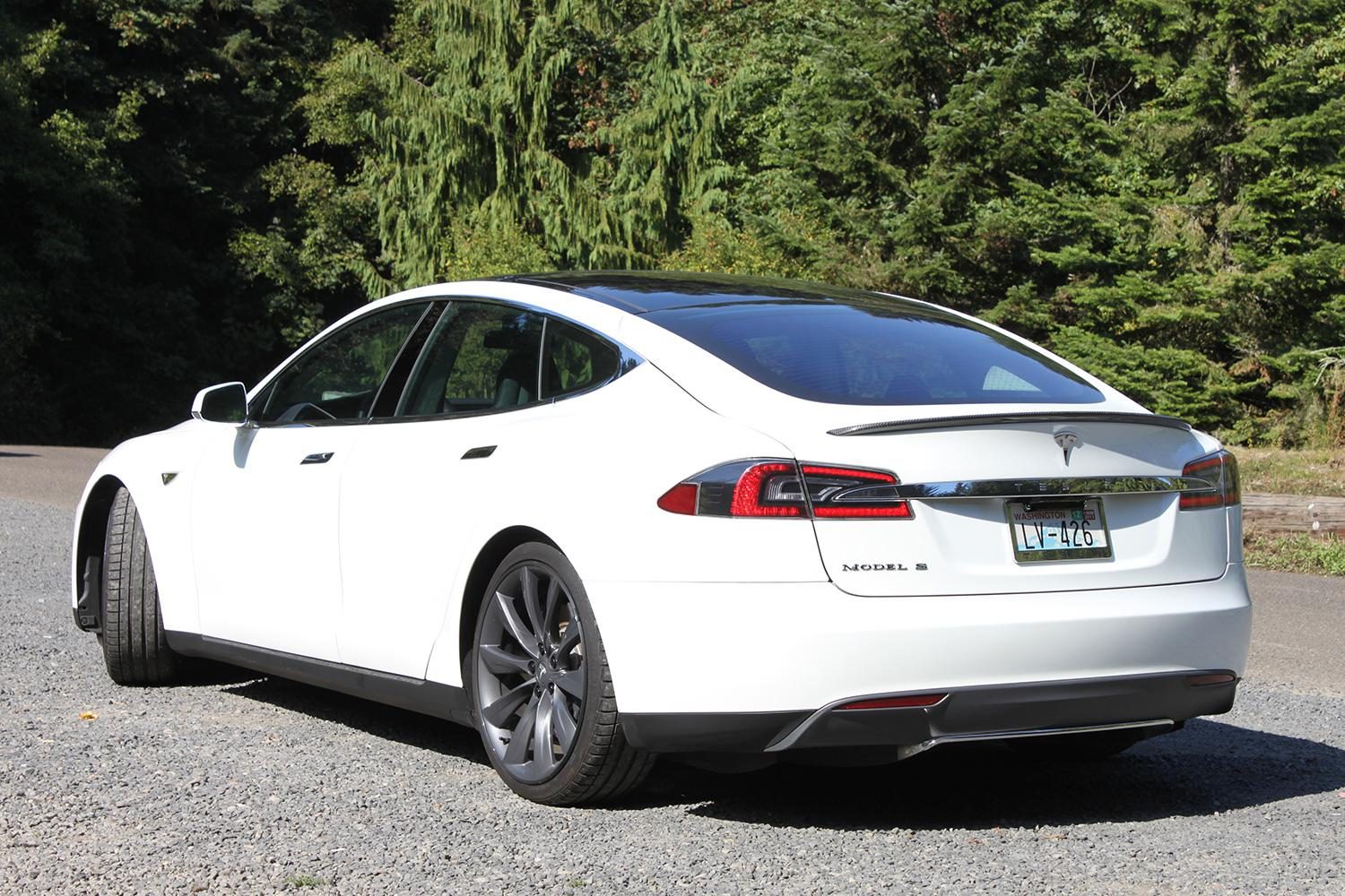 Tesla-Model-S-rear-left