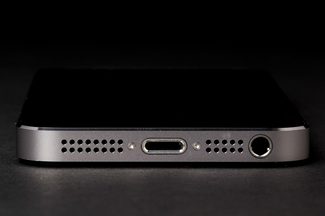 apple iphone 5s bottom port