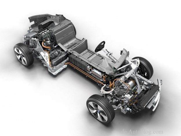 BMW i8 cutaway