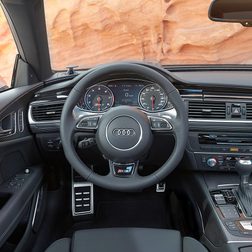 Audi RS 7 steering wheel