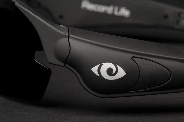 Cyclops CgLife 2 camera glasses macro logo