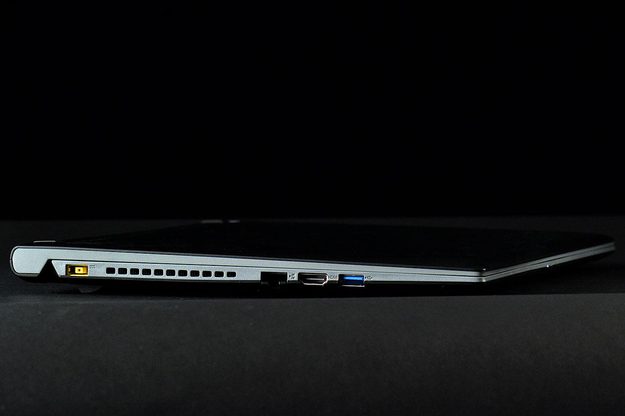 Lenovo Flex 14 front closed