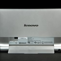 Lenovo-Yoga-Tablets-back-syand