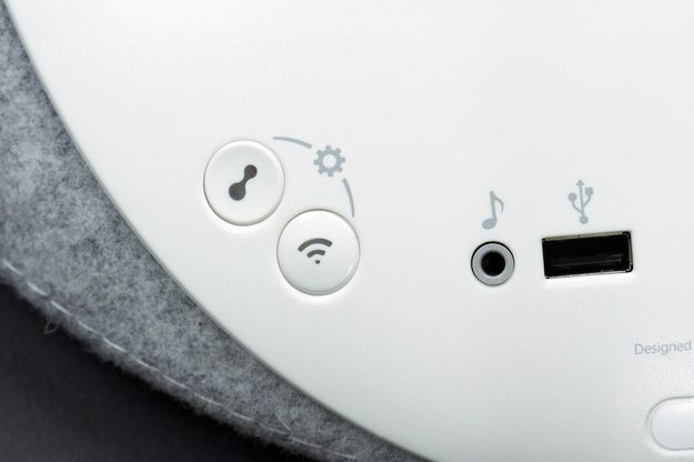 Libratone speaker review buttons
