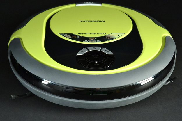 Moneual-RYDIS-MR6550-Vacuum-front-top-angle