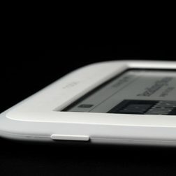 NOOK Glow edge power button