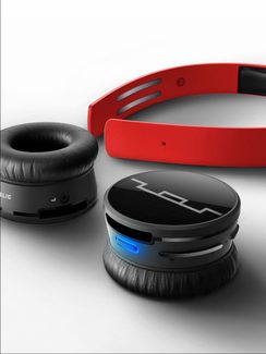 SOL REPUBLIC Tracks Air table