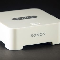 Sonos-Play1-speaker-hub-2