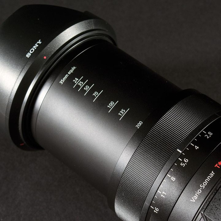 Sony DSC-RX10 review lens extended