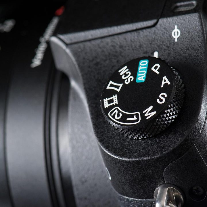 Sony DSC-RX10 review mode