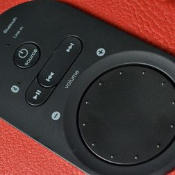 grace digital GDI BTSP207 Bluetooth speakers top controls macro