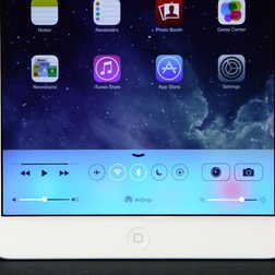 iPad mini with retina back bottom screen