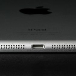 iPad mini with retina port