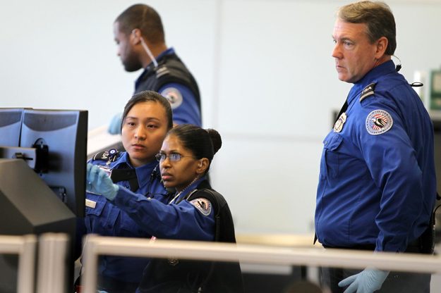 tsa-monitoring-security-line