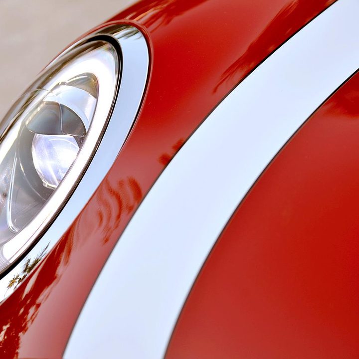 2014 MINI Cooper S headlight macro
