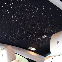 2014 Rolls Royce Wraith star roof