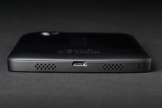 Google Nexus 5 review bottom