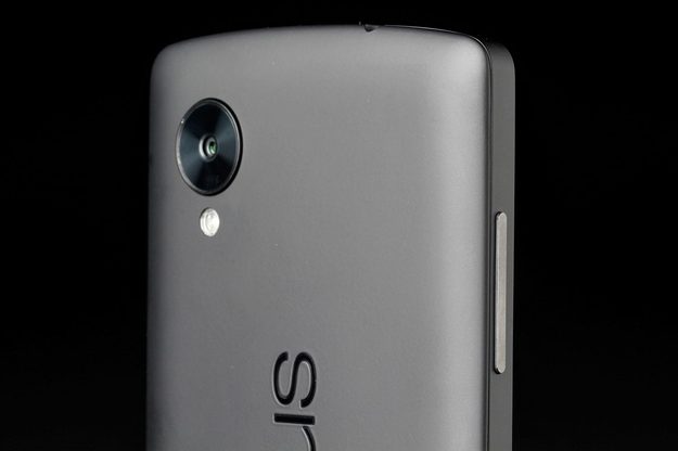 Google Nexus 5 review rear camera macro angle