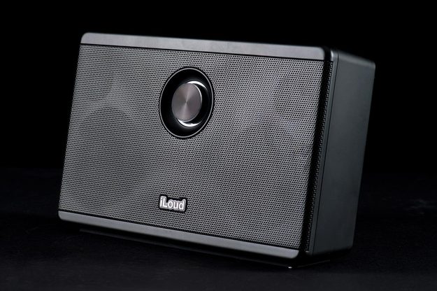 IK Multimedia iLoud front left