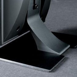 KEF V300 base
