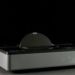 Panasonic-SC-NP10-front-dock-open