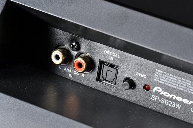 Pioneer Soundbar SP SB23W ports