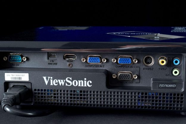 Viewsonic-PJD-7820HD-rear-ports